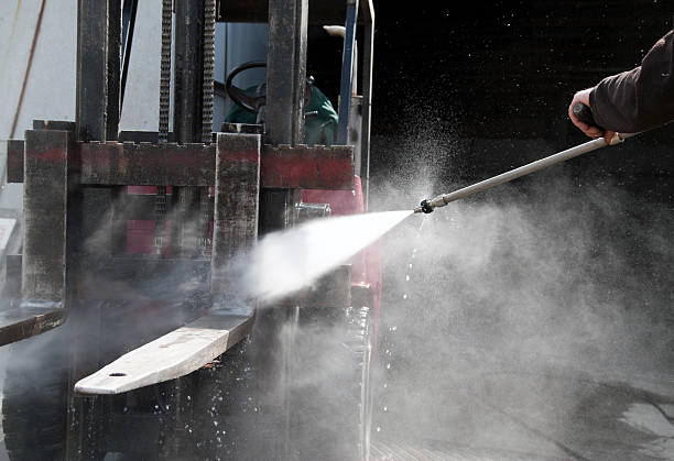 Best Sign and Awning Cleaning  in Manhattan, IL